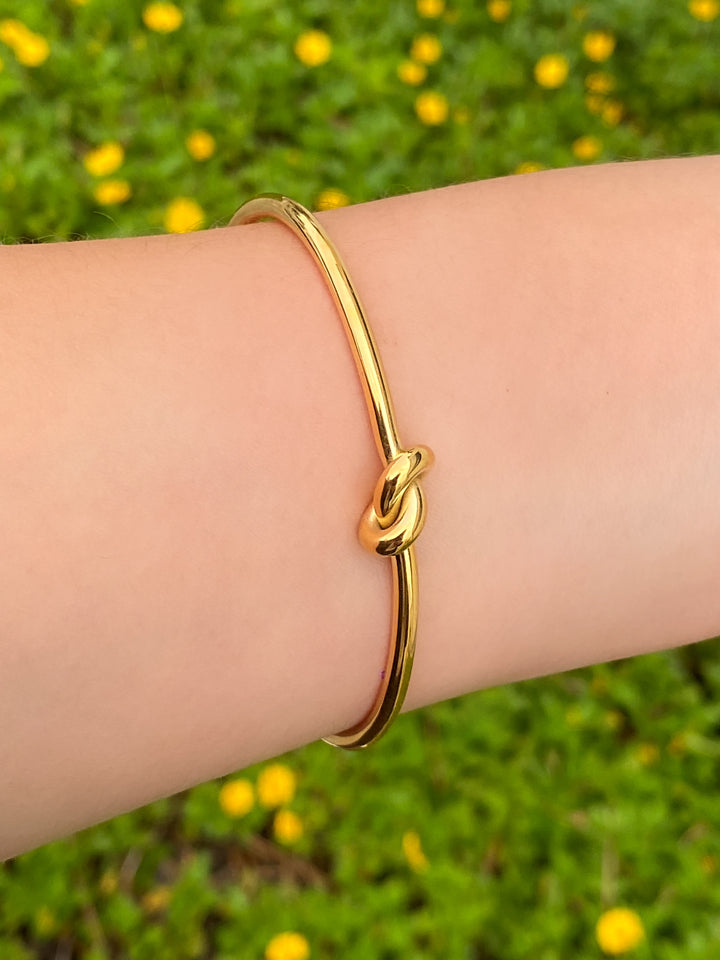 Brazalete Abierto Con Nudo