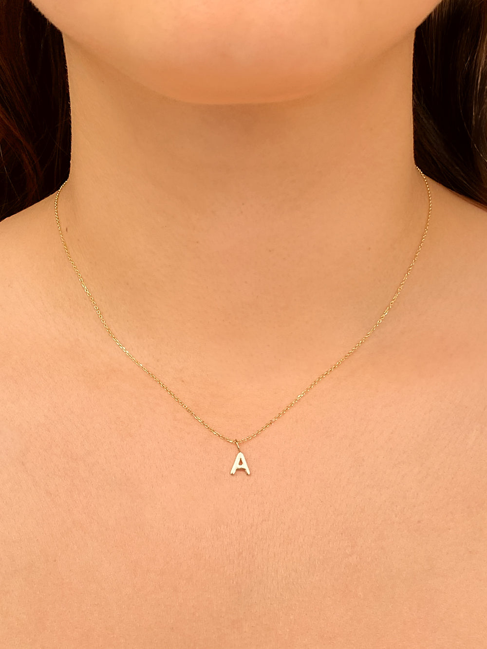 Collar Inicial Lisa Oro 14k