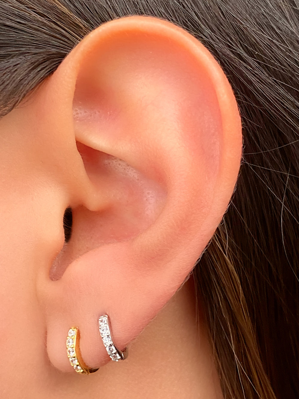 Mini Arracada Zirconias 9 mm