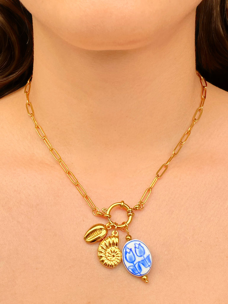 Collar Eslabon Broche Timon Con Concha, Caracol y Flor Azul