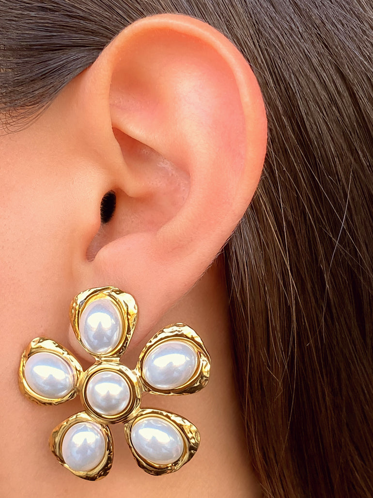 Par Arete Flor Petalos Perla