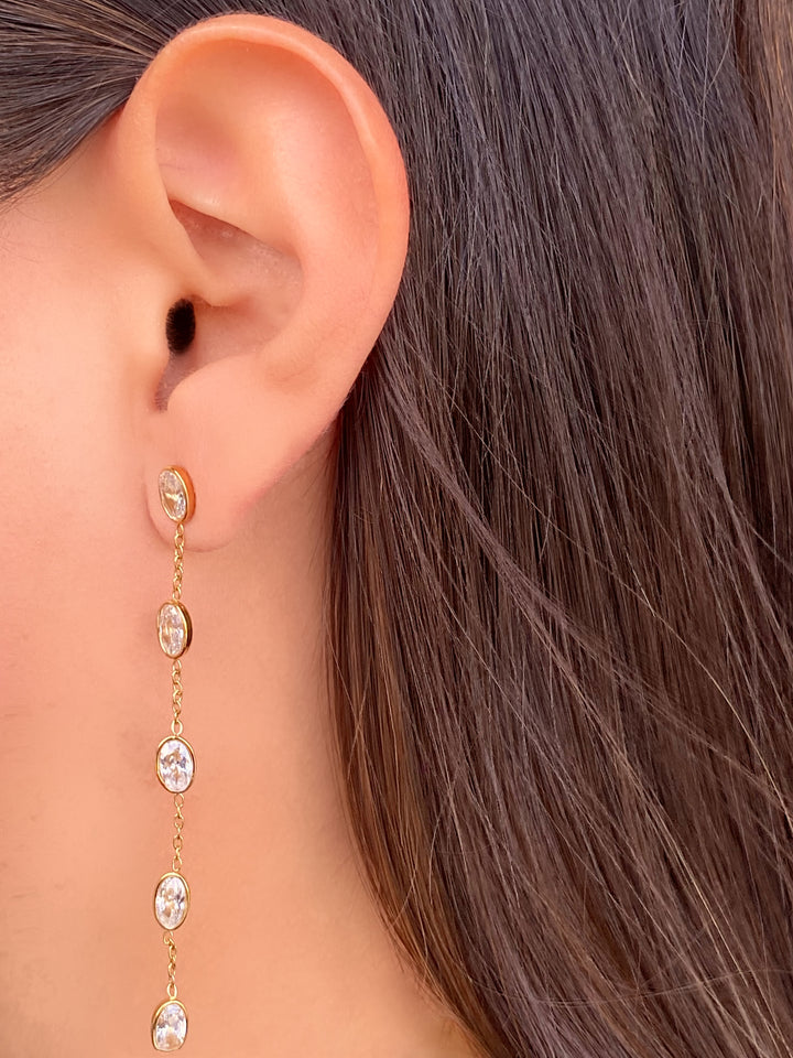 Par Arete Tira Zirconias Ovaladas