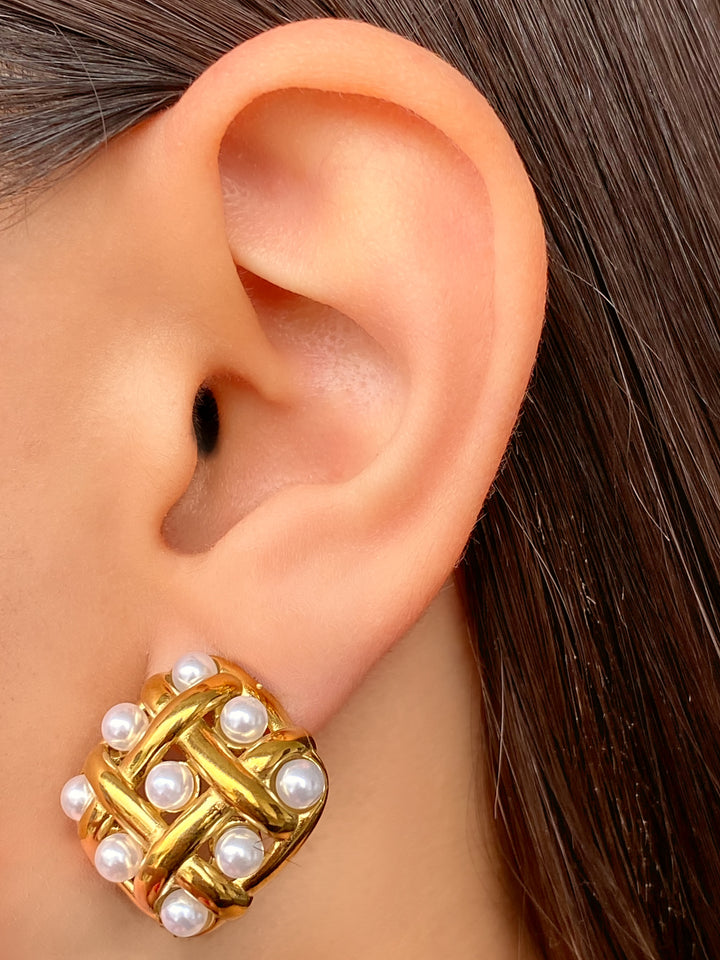 Par Arete Rombo Tejido Con Perla