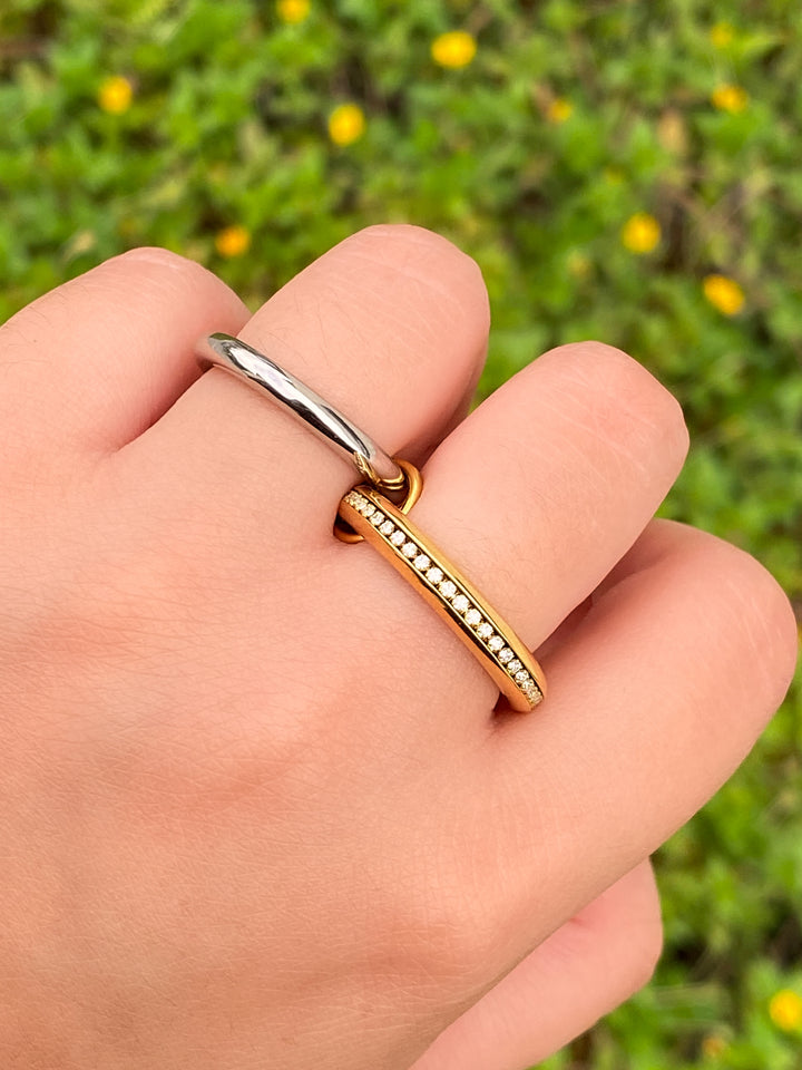 Anillo Doble Argolla Combinado Zirconias