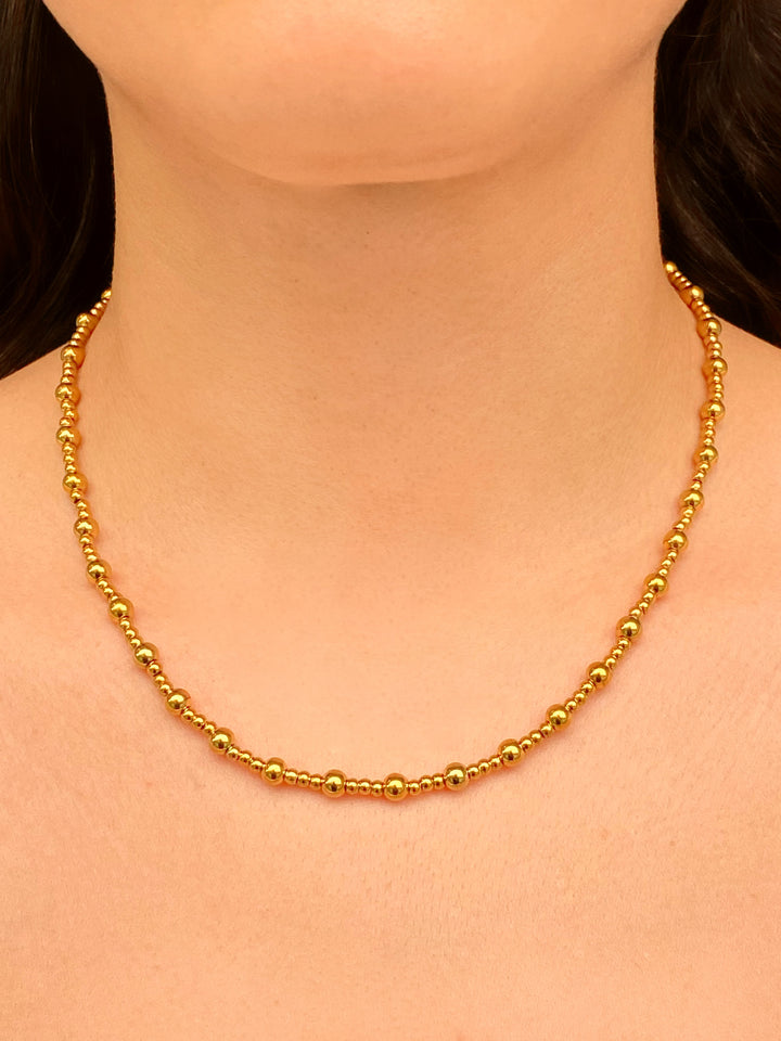 Collar Bolitas Intercaladas 3 mm y 5 mm