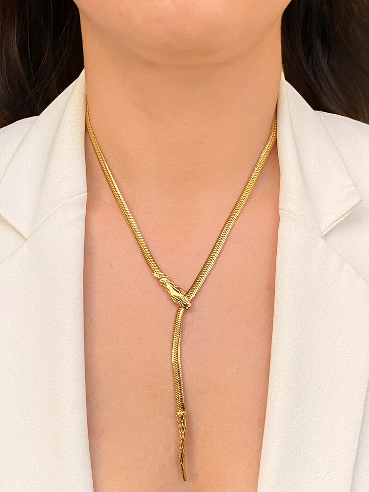 Collar Planchado Serpiente Deslizable