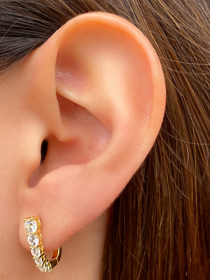 Par Arracada Rectangular Con Zirconias