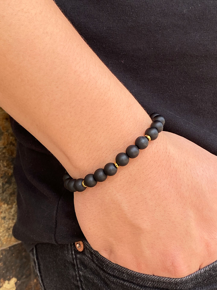 Pulsera Bolitas Onix Mate 8 mm Con Rodel Dorado
