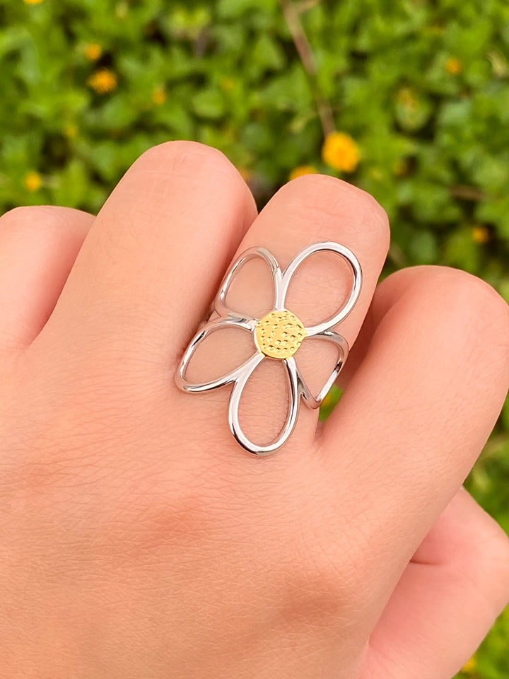 Anillo Flor Contorno