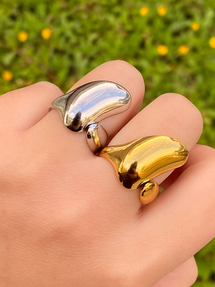 Anillo Con Doble Gota Alargada