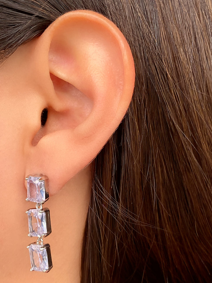 Par Arete Tira Triple Baguette