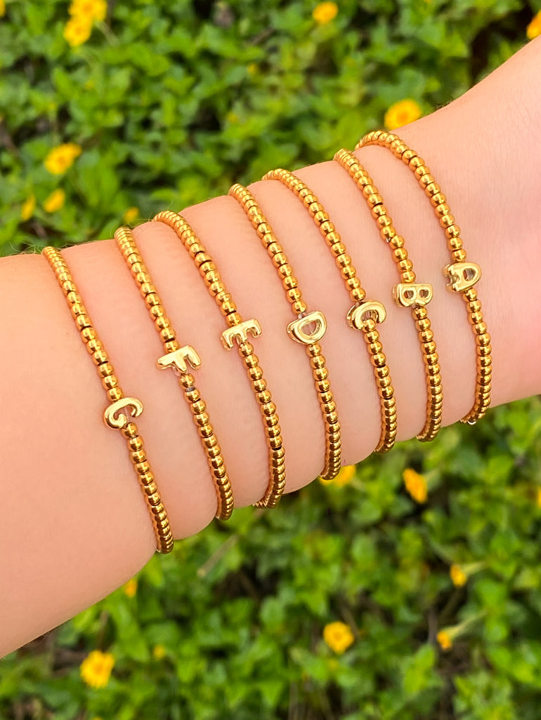 Pulsera Dorada Bolitas Con Inicial
