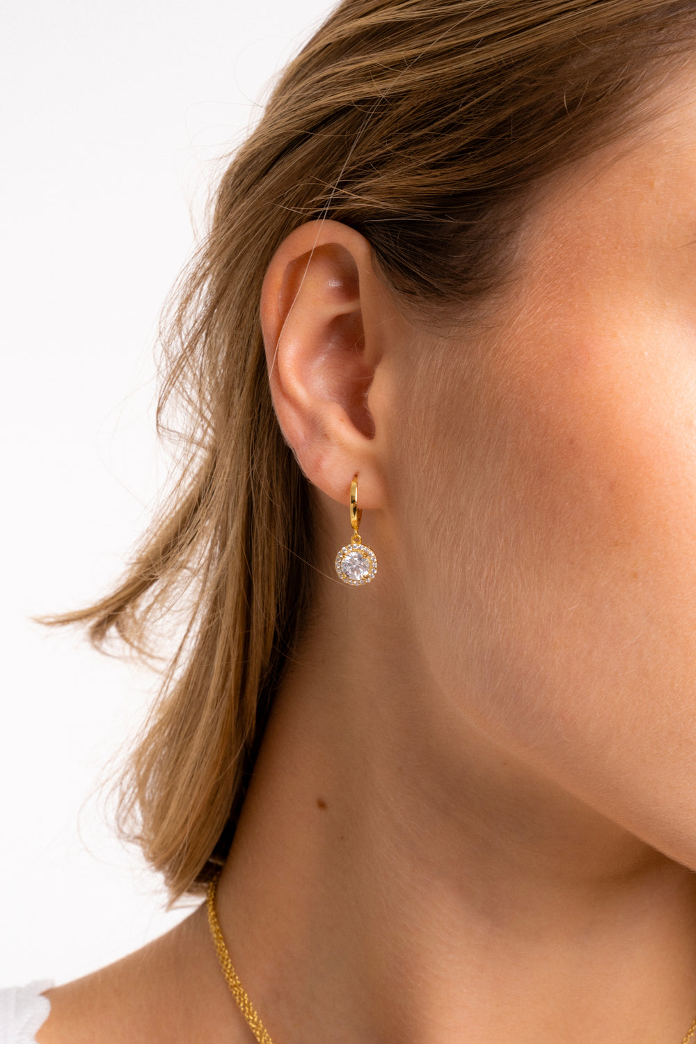 Par Arracada Con Dije Circulo Zirconias