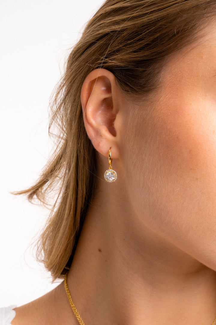 Par Arracada Con Dije Circulo Zirconias