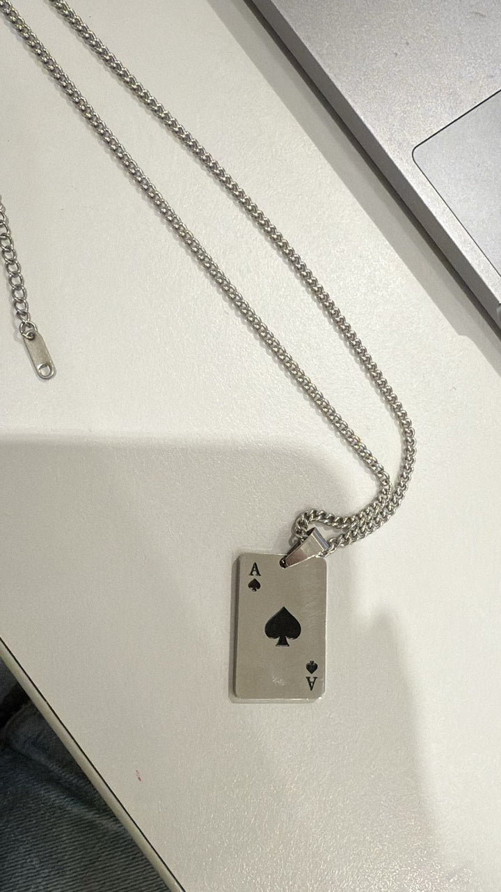 Collar Con Dije Carta Par De Ases
