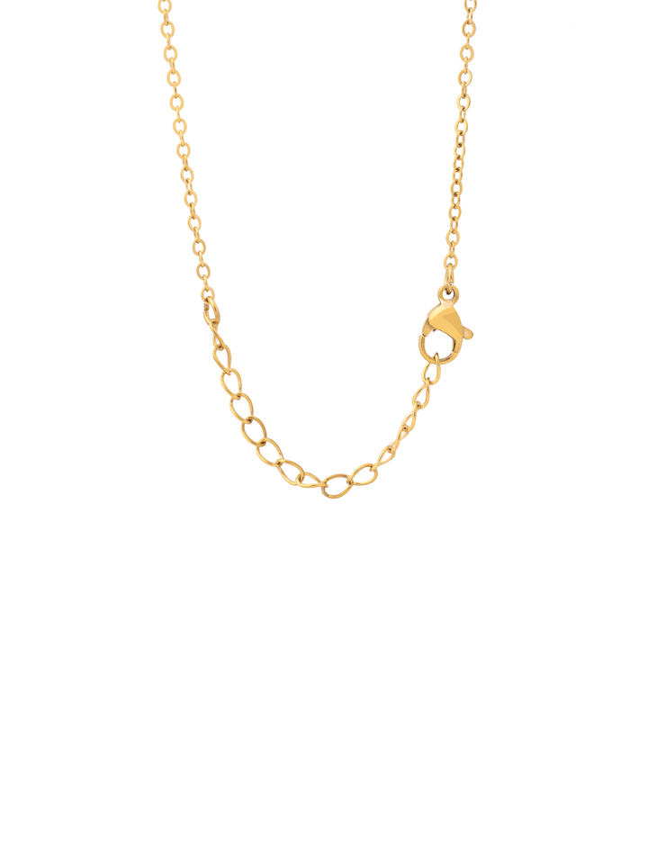 Collar Con Inicial Dorada