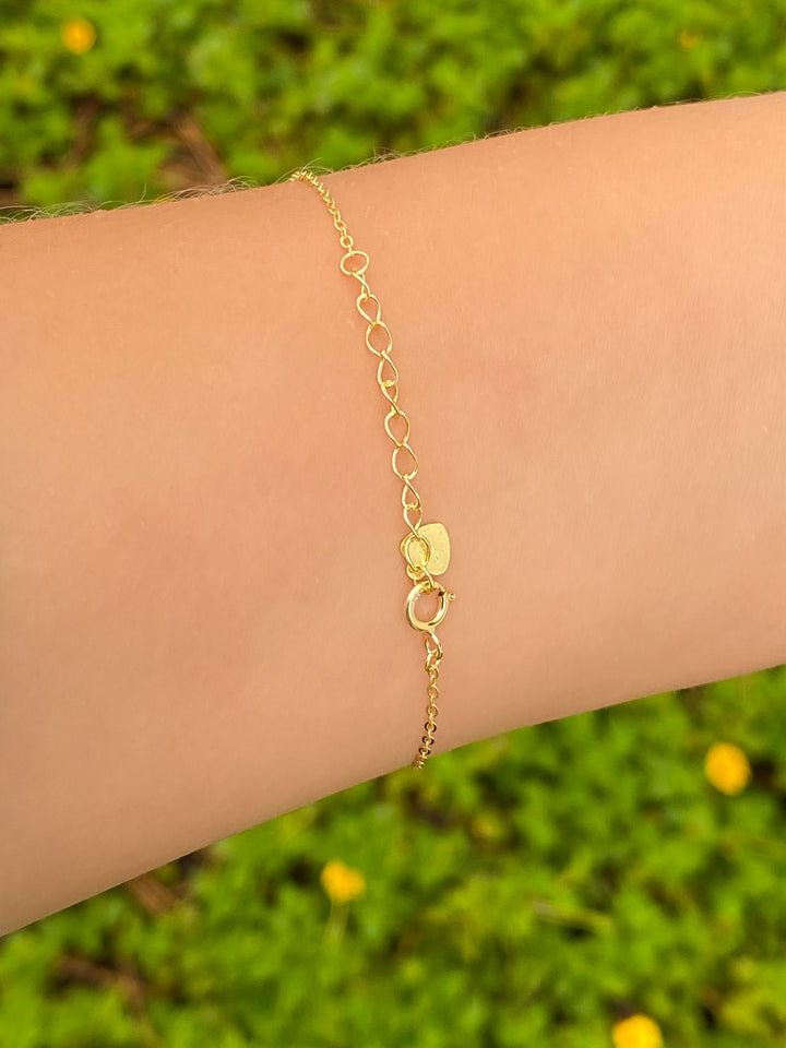 Pulsera Con Mini Cruz Dorada