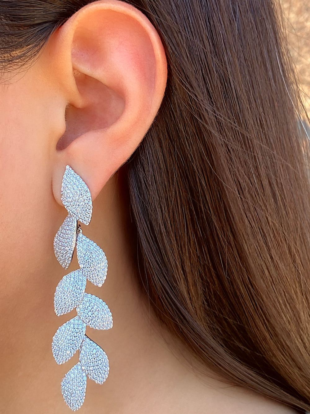 Par Arete Hoja Con Zirconia