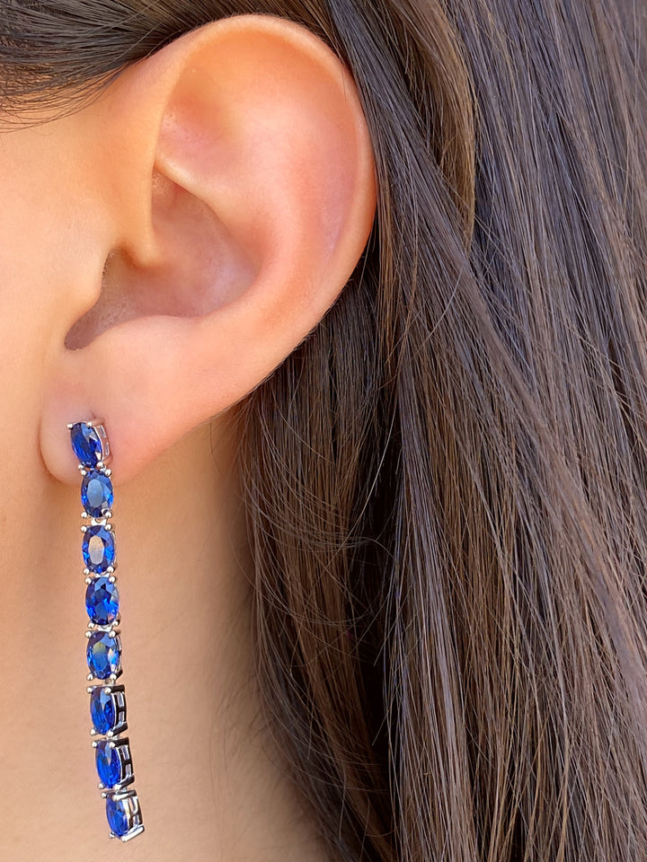 Par Arete Plateado Tira Zirconia