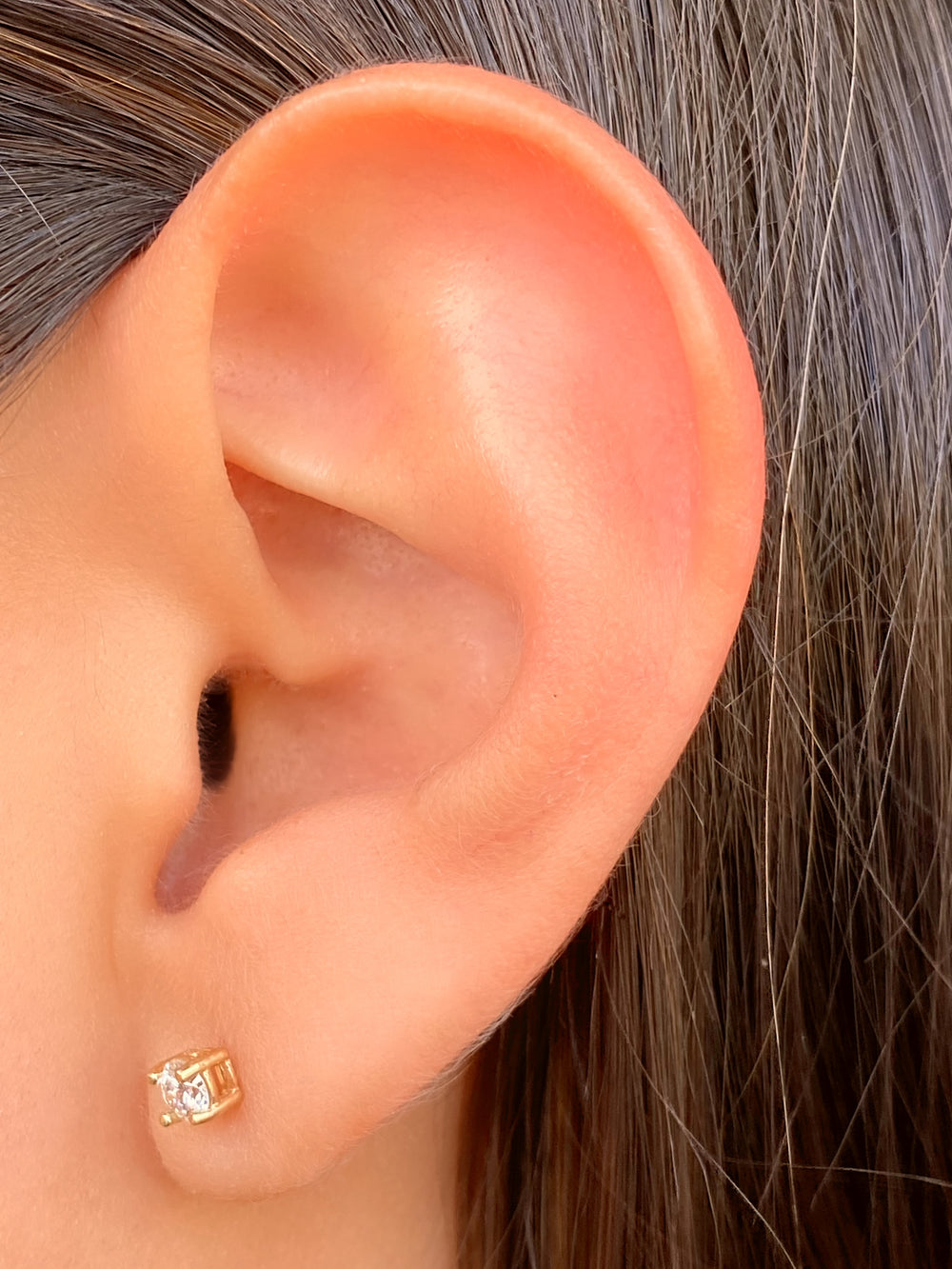 Arete Broquel Solitario Diamante 0.17 Ct Oro 14k