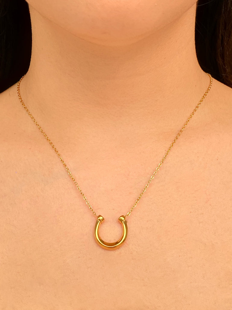 Collar Con Dije U Herradura