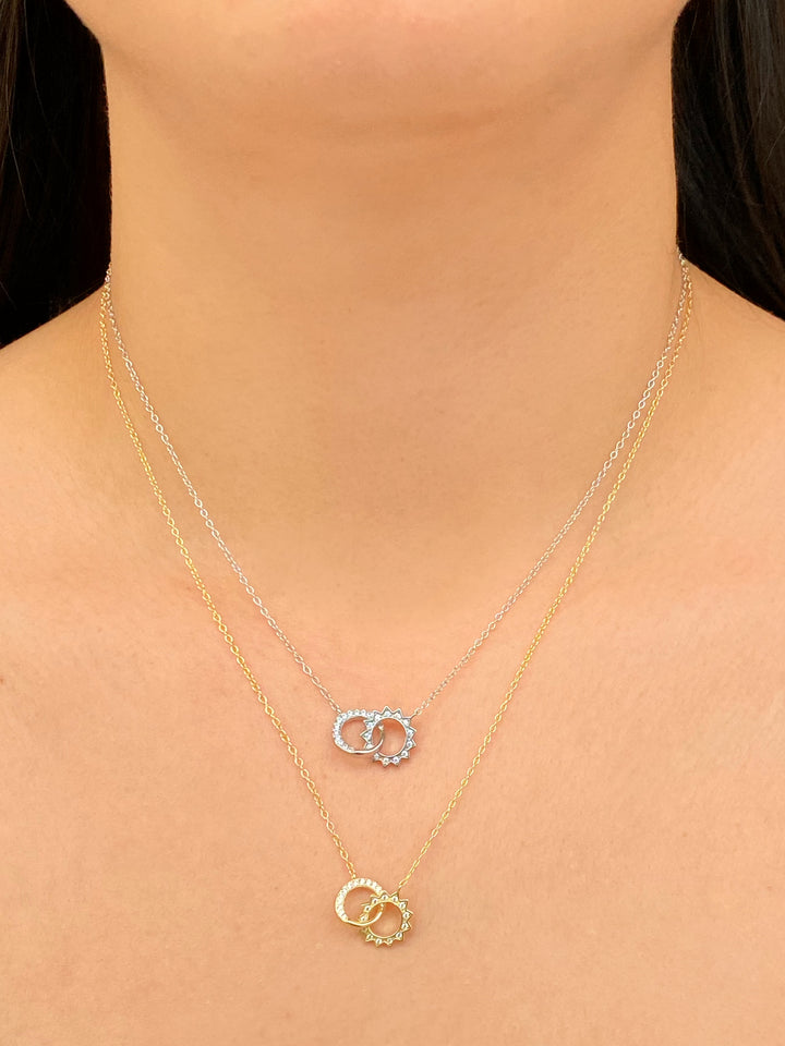 Collar Enlazado Sol y Circulo Zirconias