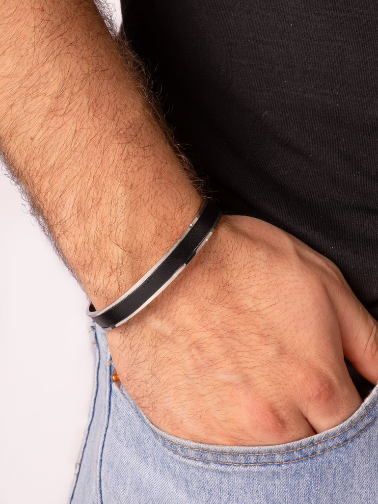 Brazalete Centro Piel Negro