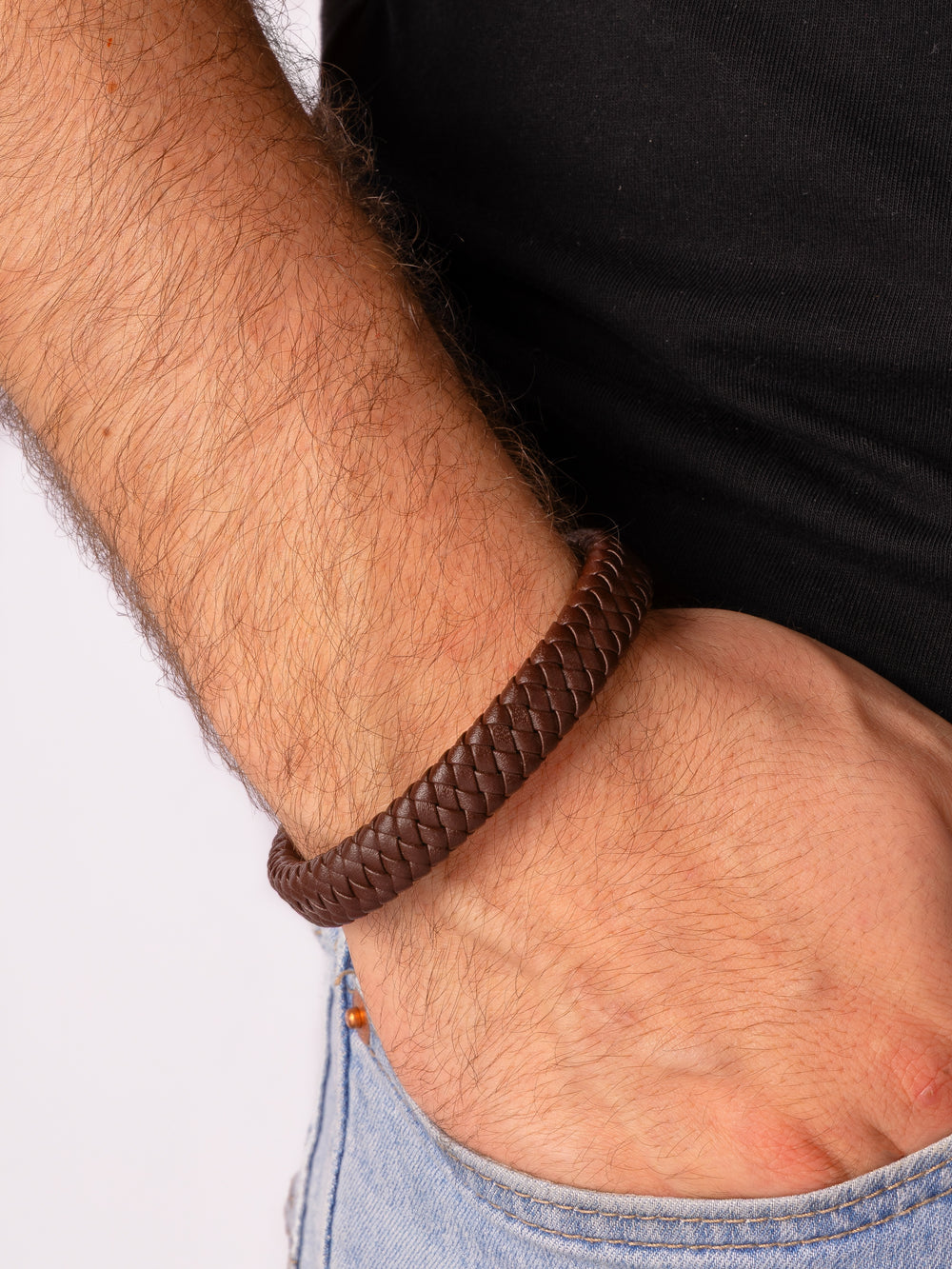 Brazalete Cuero Trenzado Con Broche Plateado