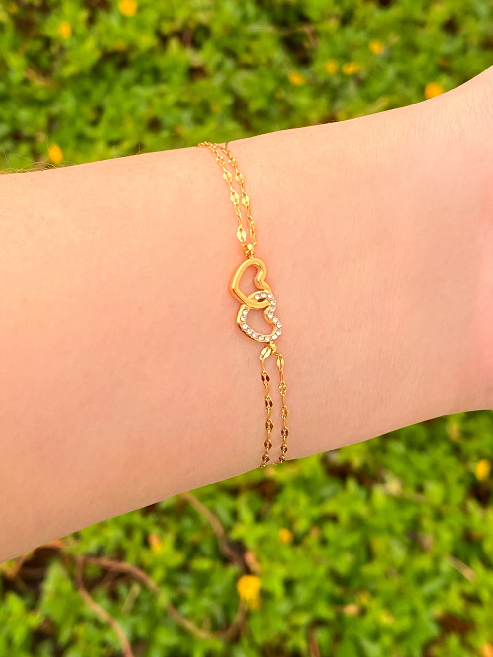 Pulsera Doble Cadena Con Corazones
