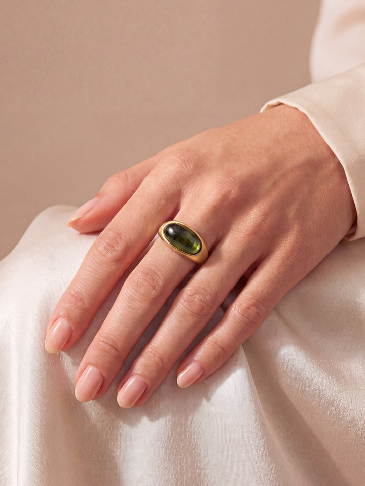 Anillo Con Centro Resina Horizontal