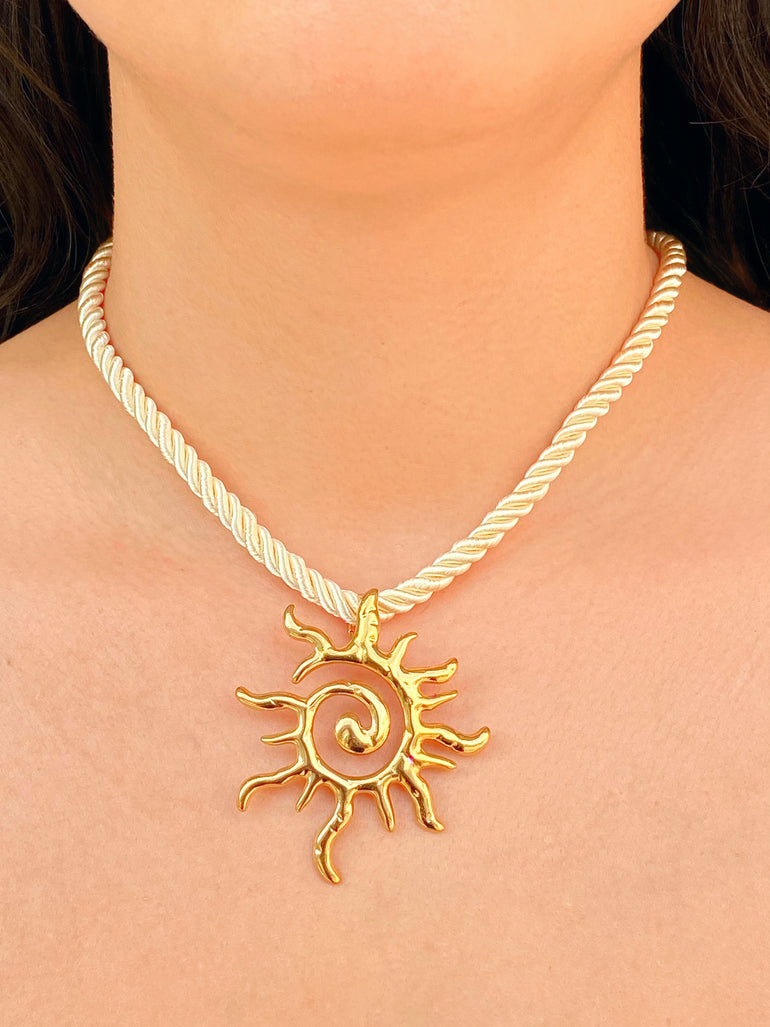 Collar Beige Dije Sol