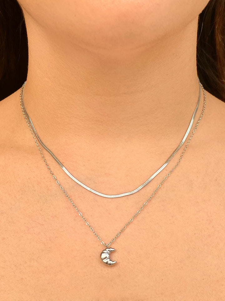 Collar Doble Planchado Con Croissant