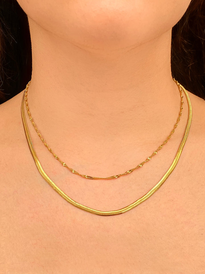 Collar Doble Torcido Y Planchado