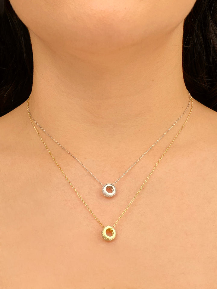 Collar Dije Cilindro Con Zirconias