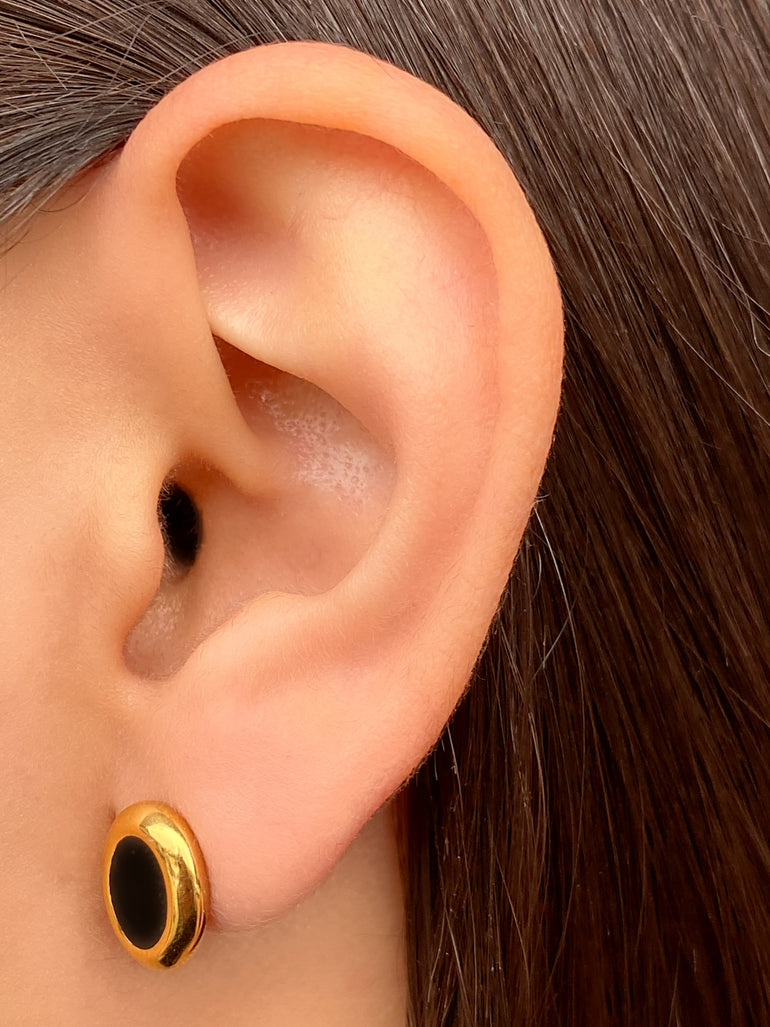 Par Arete Ovalo Centro Negro