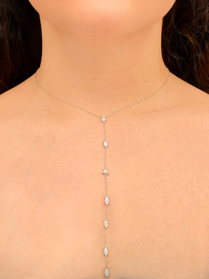 Collar Corbatin Siete Zirconias