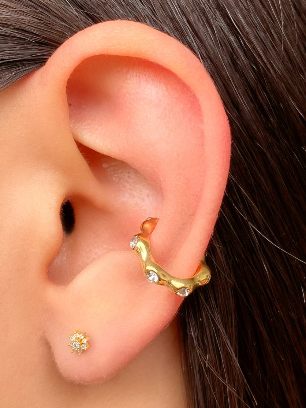 Ear Cuff Irregular Con Zirconias