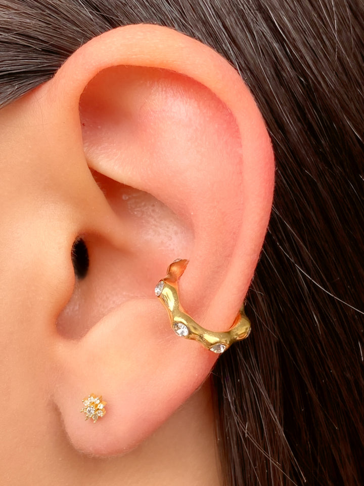 Ear Cuff Irregular Con Zirconias