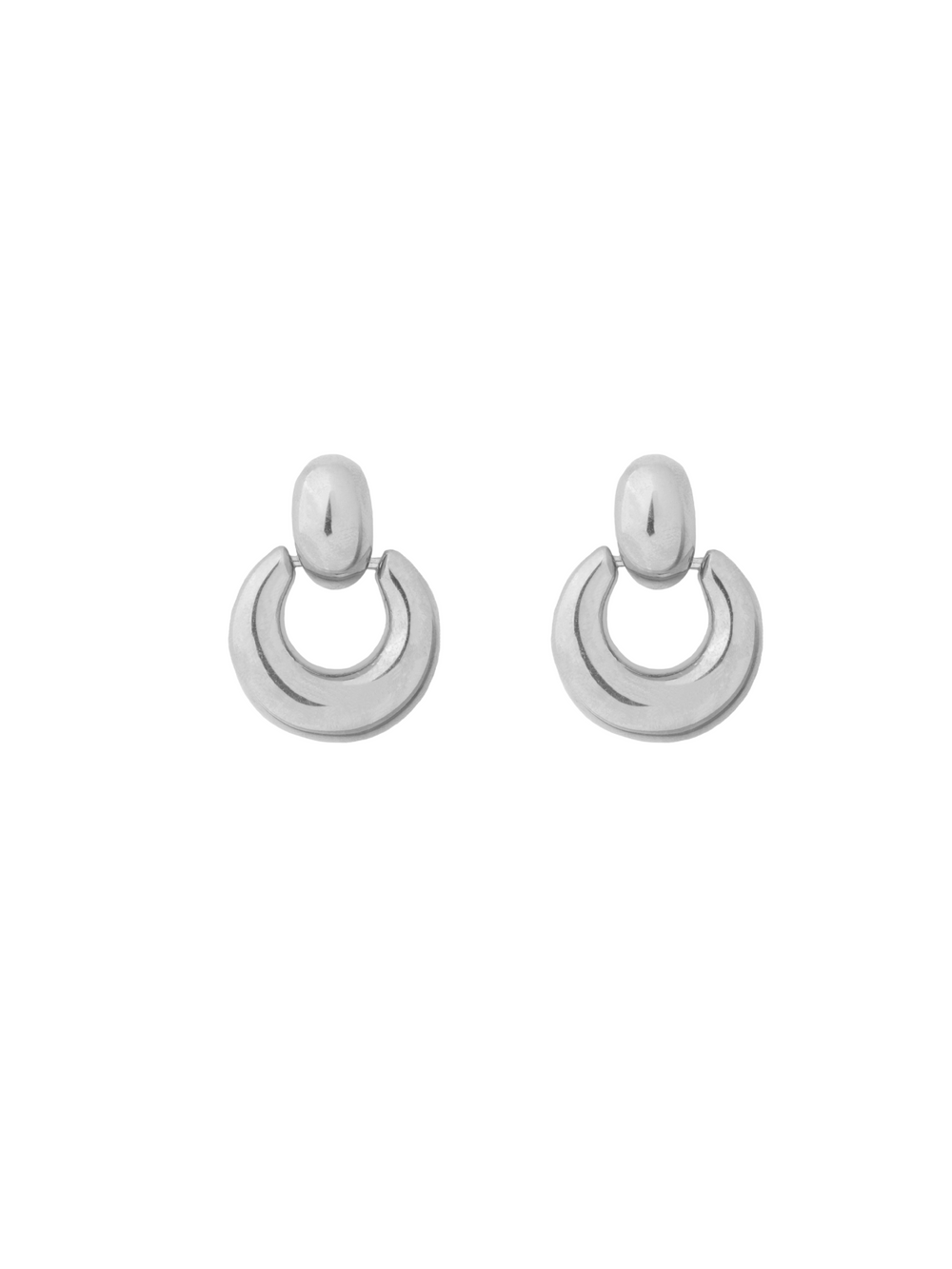 Par Arete Ovalado Con Dije Tipo U Chunky