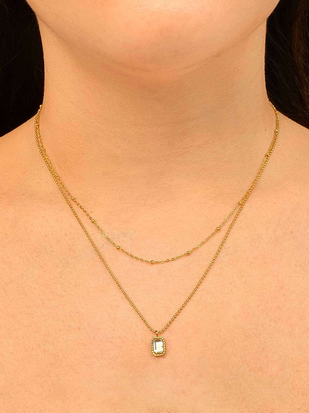 Collar Doble Bolitas Con Dije Rectangular