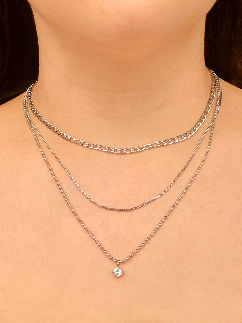 Collar Triple Con Dije Zirconia