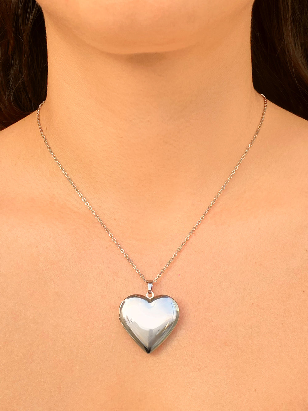 Collar Dije Corazon Relicario