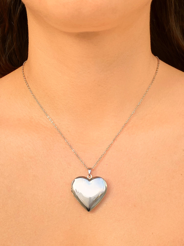 Collar Dije Corazon Relicario