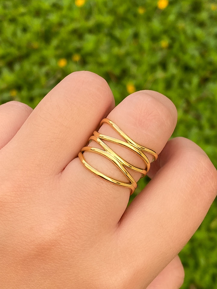 Anillo Lineas Entrelazadas