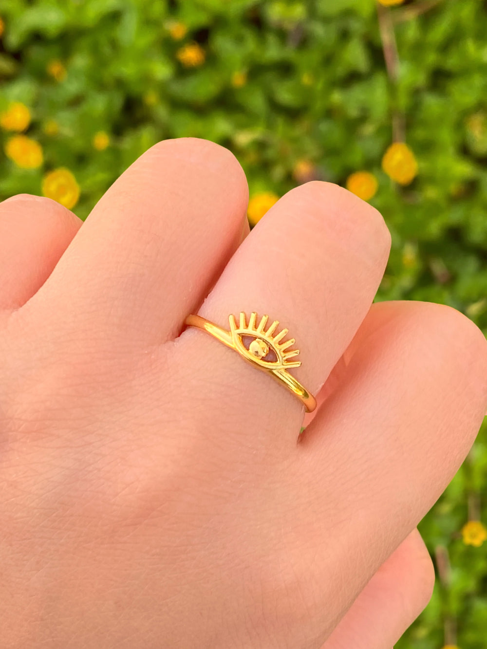 Anillo Ojo Con Pestañas