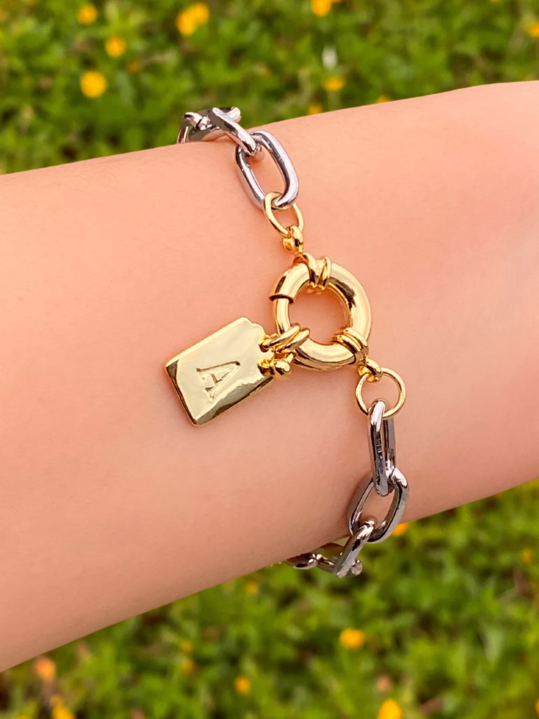 Pulsera Eslabón Plateado Timon Con Placa Inicial
