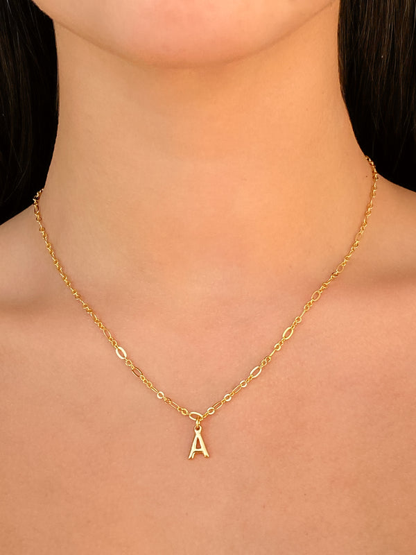 Collar Cadena Dorada Circulos Con Inicial