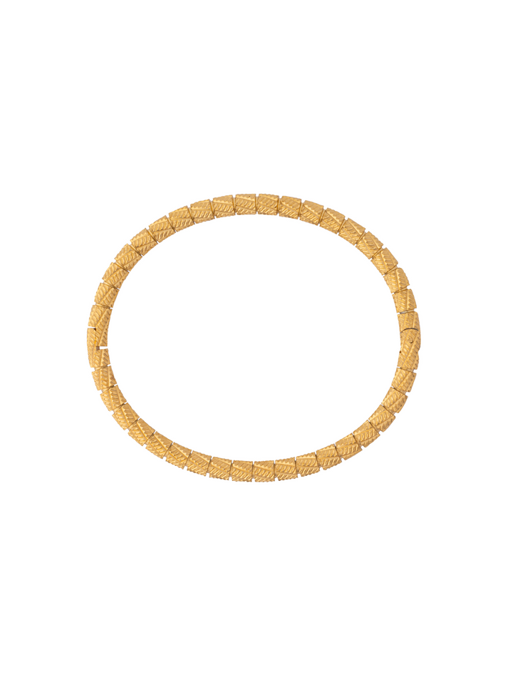 Brazalete Lineas Con Textura Y Brillo