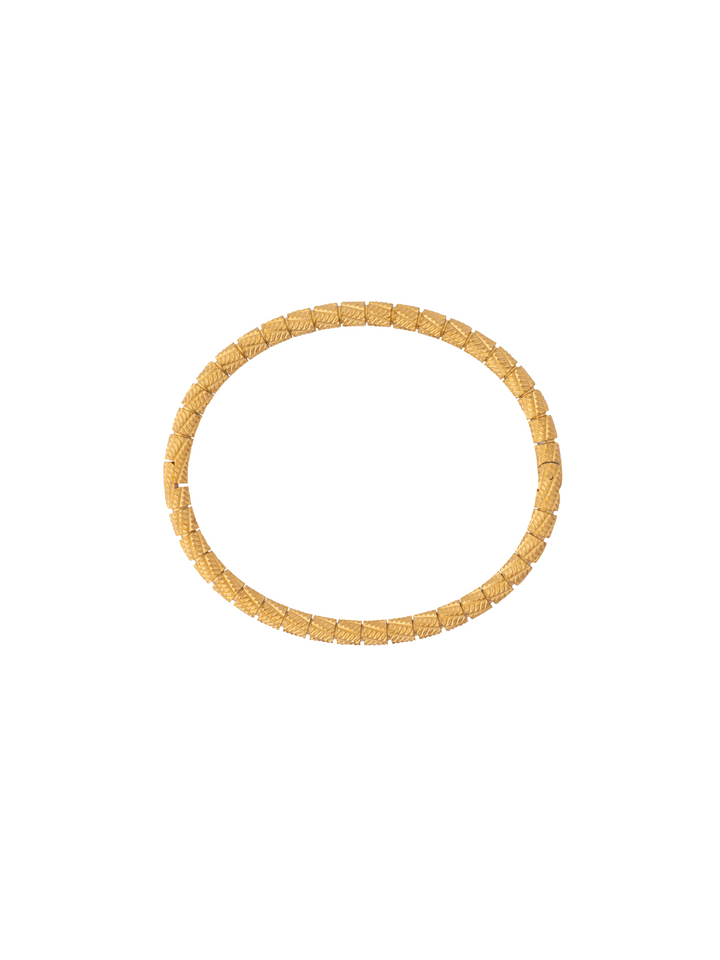 Brazalete Lineas Con Textura Y Brillo