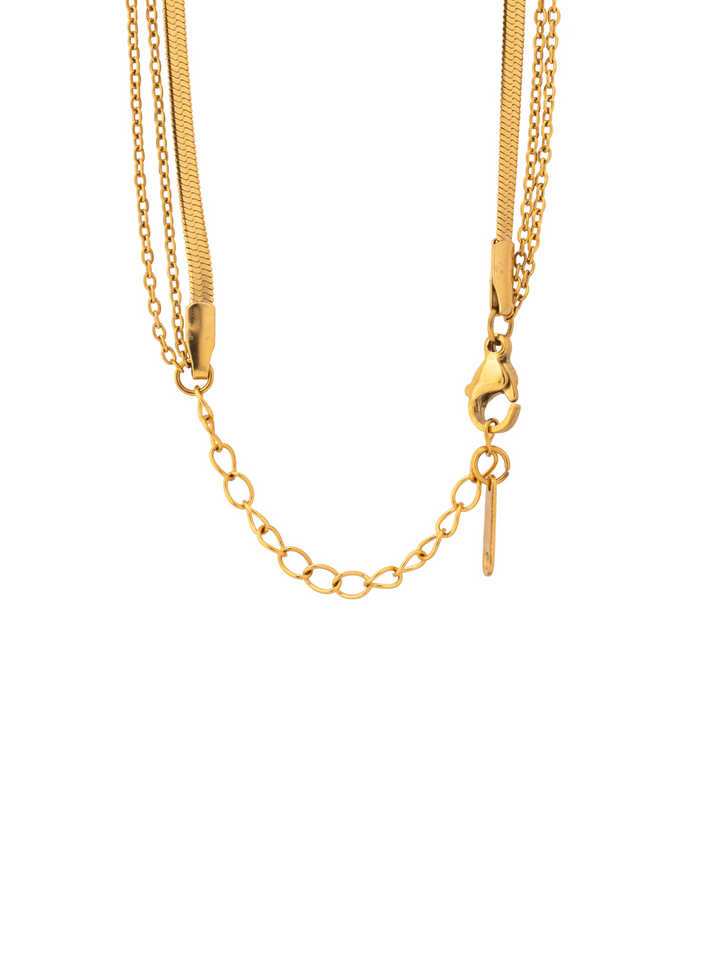 Collar Triple Planchado Con Circulos y Dije Luna